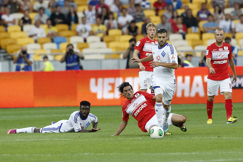 Когда-то клубы России и Украины играли друг с другом...