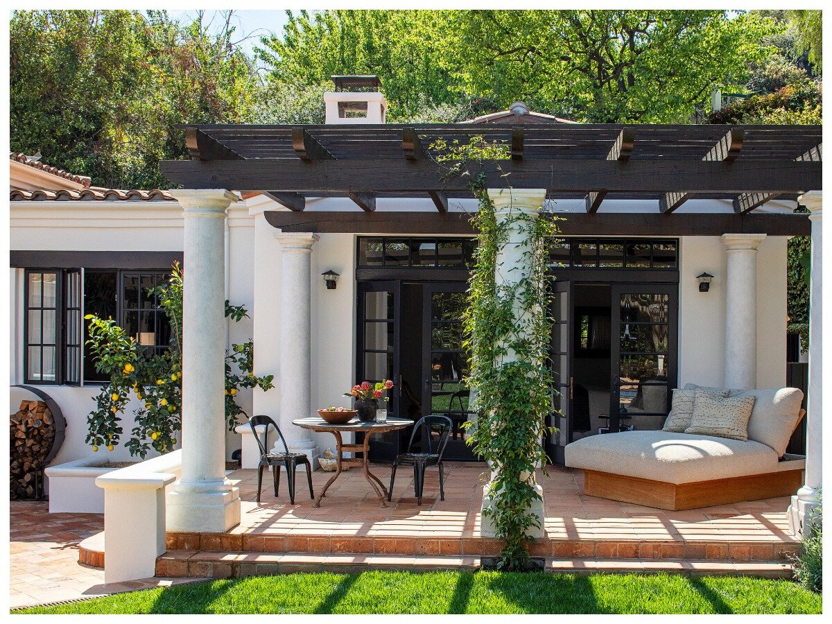 Испанский дом Кендалл Дженнер