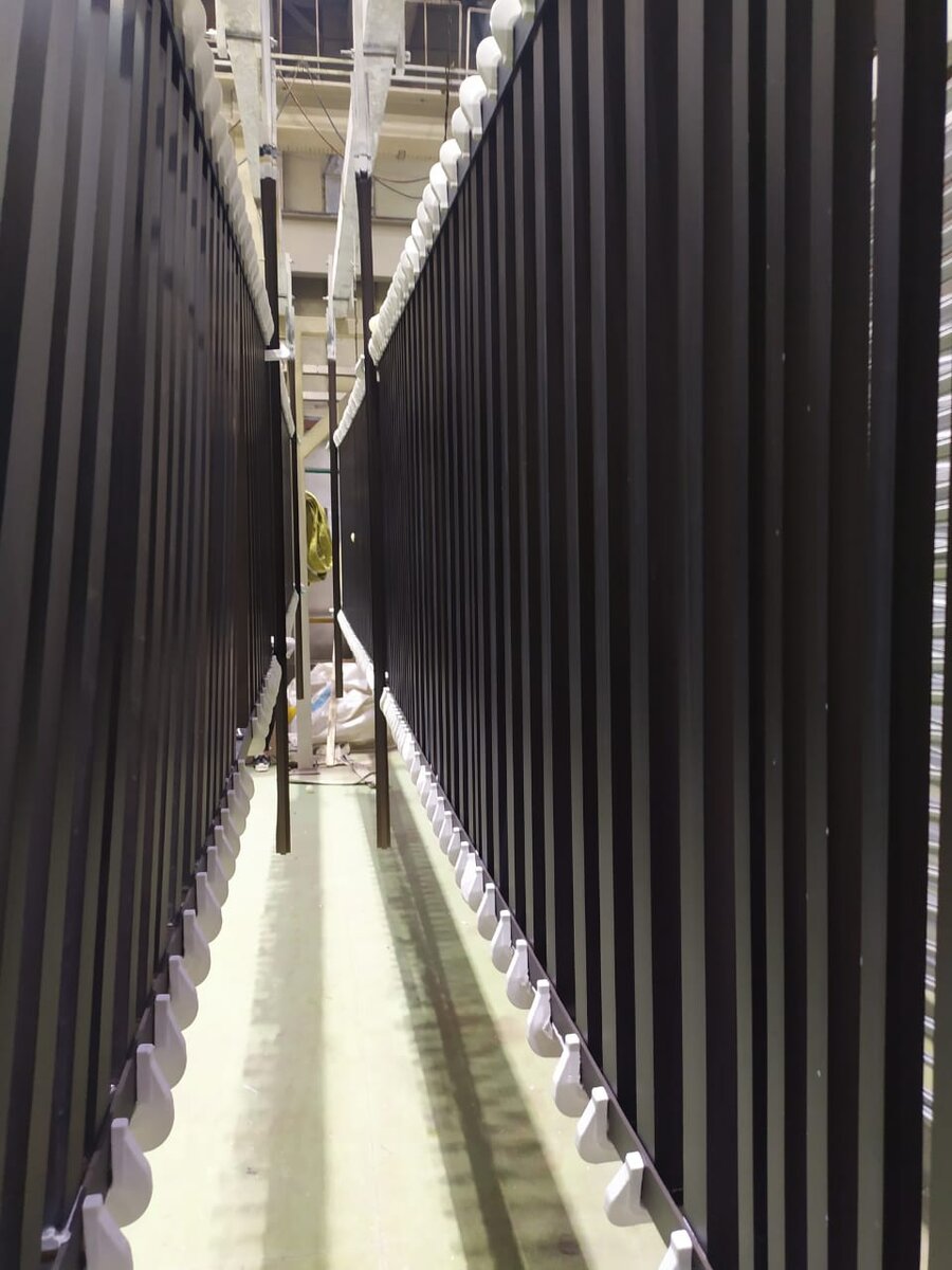 Электрохимический способ покраски алюминиевого профиля.