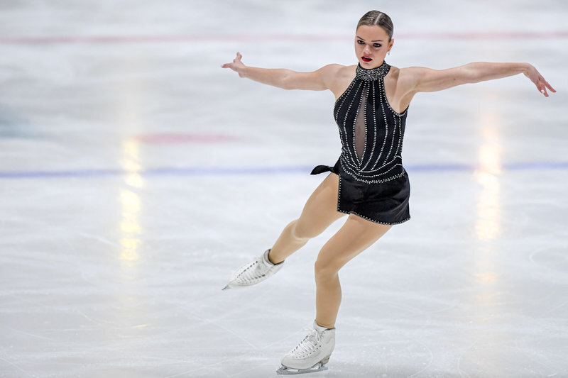 Луна Хендрикс