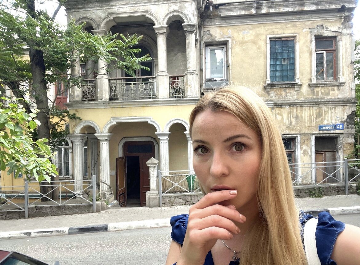 Ялта старинные здания ул. Кирова ЛИСТАЙТЕ>>>>>>>>>>>>>>