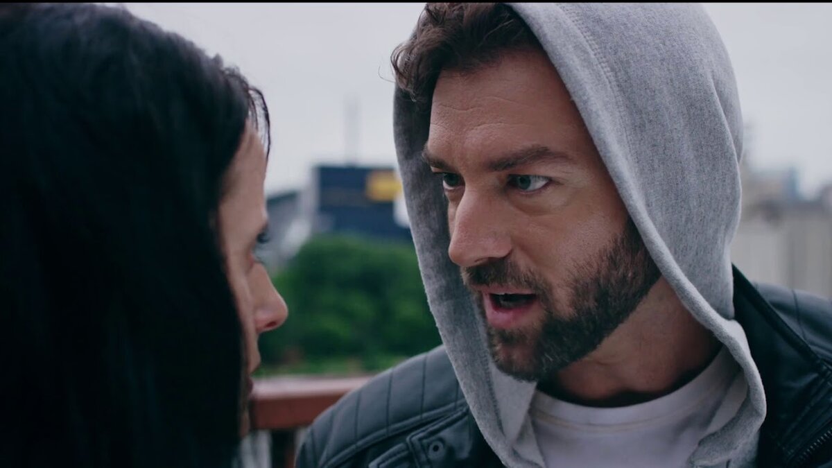 Как этот журнал попал в фильм шестилетней давности? НУАР-NOIR Дзен