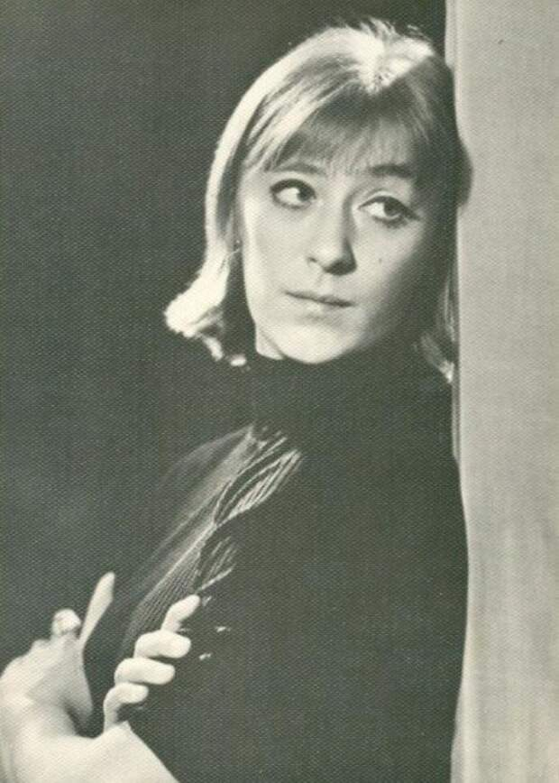 Екатерина васильева википедия биография и личная жизнь Екатерина Васильева. Брак с известным режиссером, уход из кино и театра, непризн