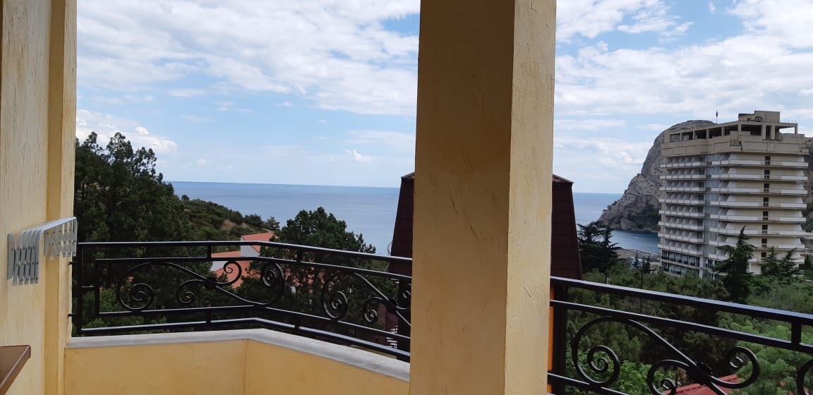 Вид с балкона