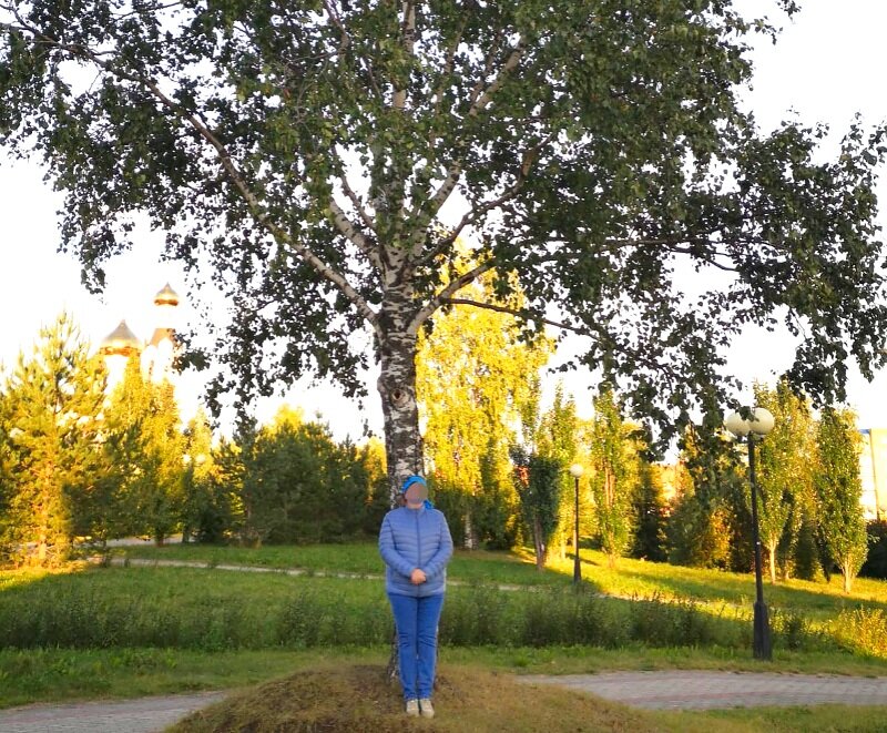 Это я в брюках. 