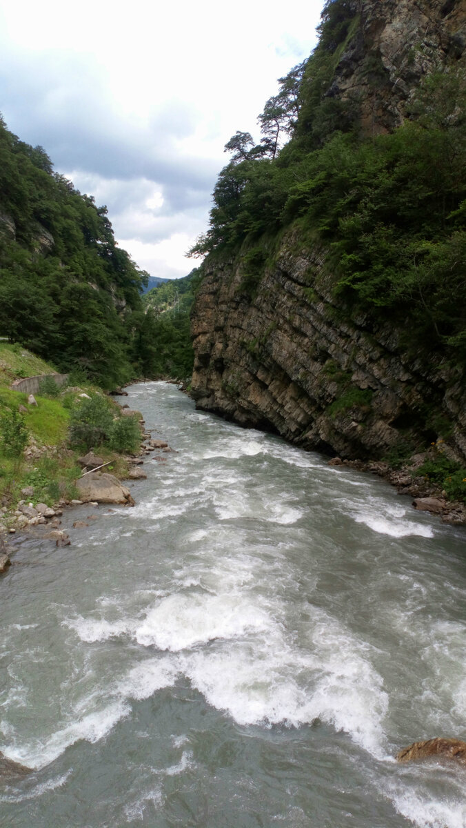 Ингушетия. Река Асса. Фотография Александра Сахарова.