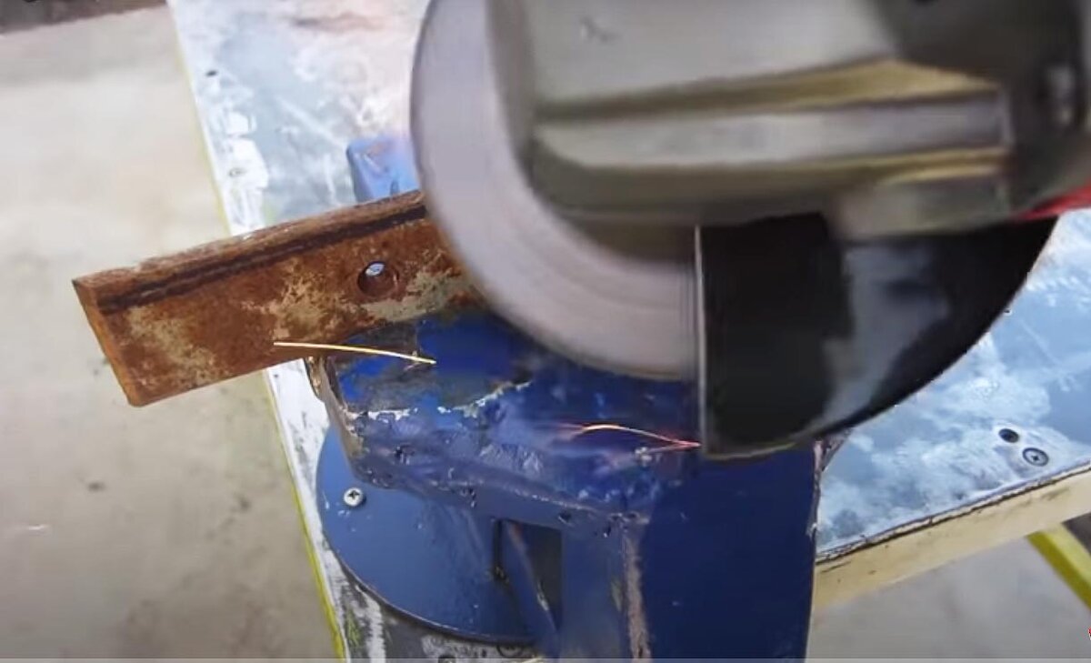 Делаем лезвие для плоскореза