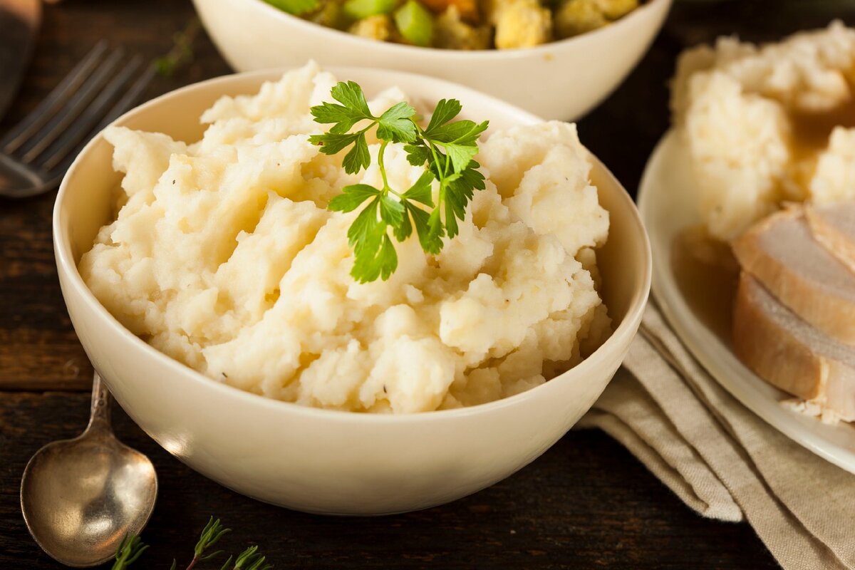 Mashed перевод. Mashed potatoes. creamy mashed potatoes.