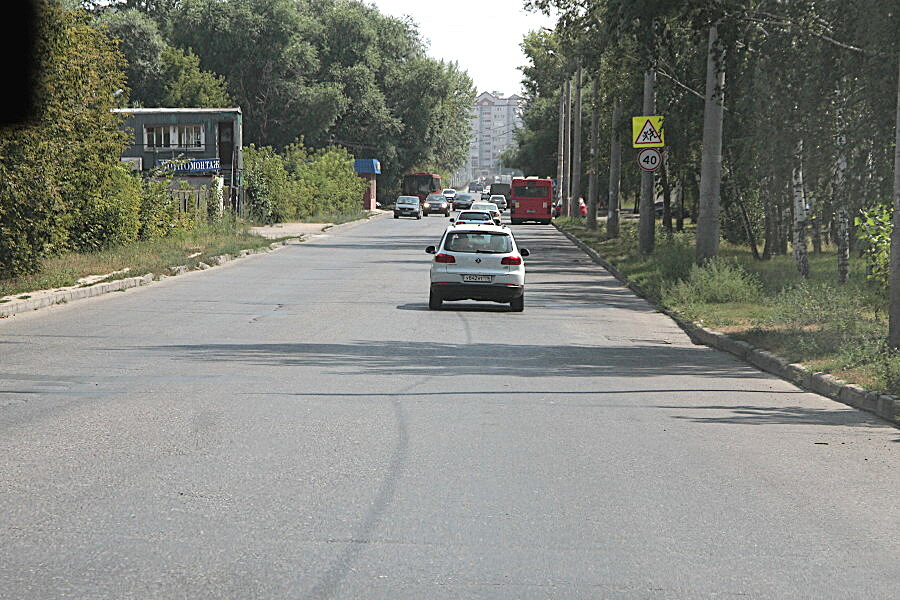 Дорога без. Дороги без разметки. Трасса без разметки. Асфальт дорога без разметки. Отсутствие разметки на дороге.