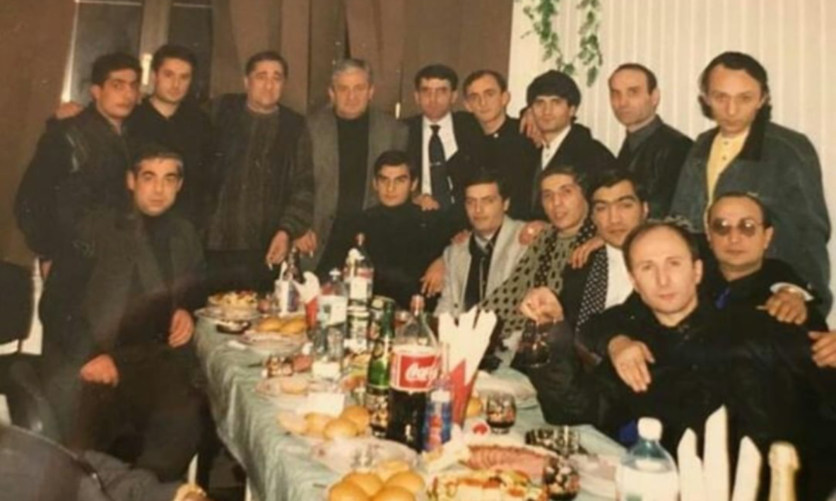 Опг хасана. Малхаз Тбилисский. Вор Андраник Согоян. Зап Ленинаканский вор. Дед Хасан 90-е.