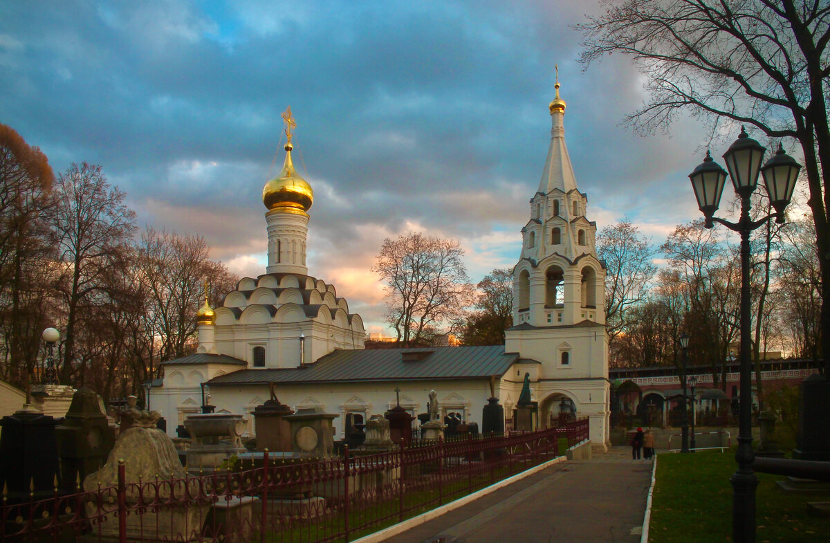 Донской монастырь в Москве архитектура