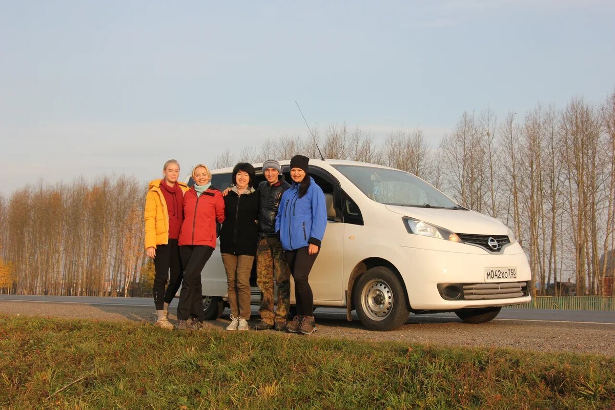 Остановились полюбоваться живописными местами вдоль трассы