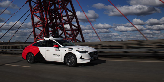 Hyundai Sonata - Беспилотник