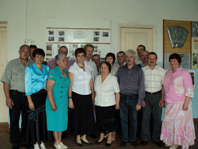 На встрече нашего класса в 2011 году. Фото из личного архива.