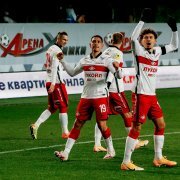 Атака «Спартака», полузащита «Ростова» и ЦСКА, латерали «Зенита». Сборная лучших игроков 11 тура
Вчера, 14:03
А также красно-сине-желто-синий центр обороны и героический вратарь «Тамбова», не пропустивший от Месси.
