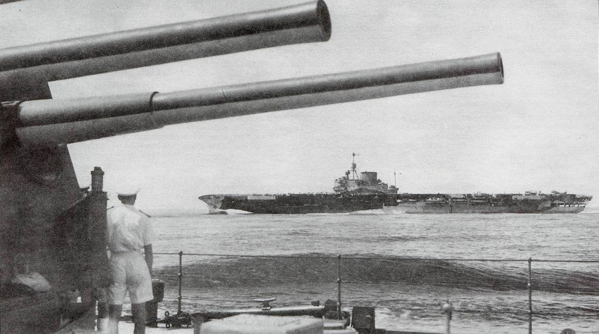 Авианосец Illustrious