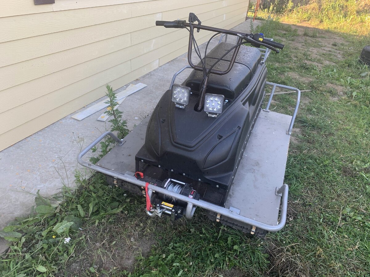 Гусеничный мото- вездеход " Маламут", личные фото