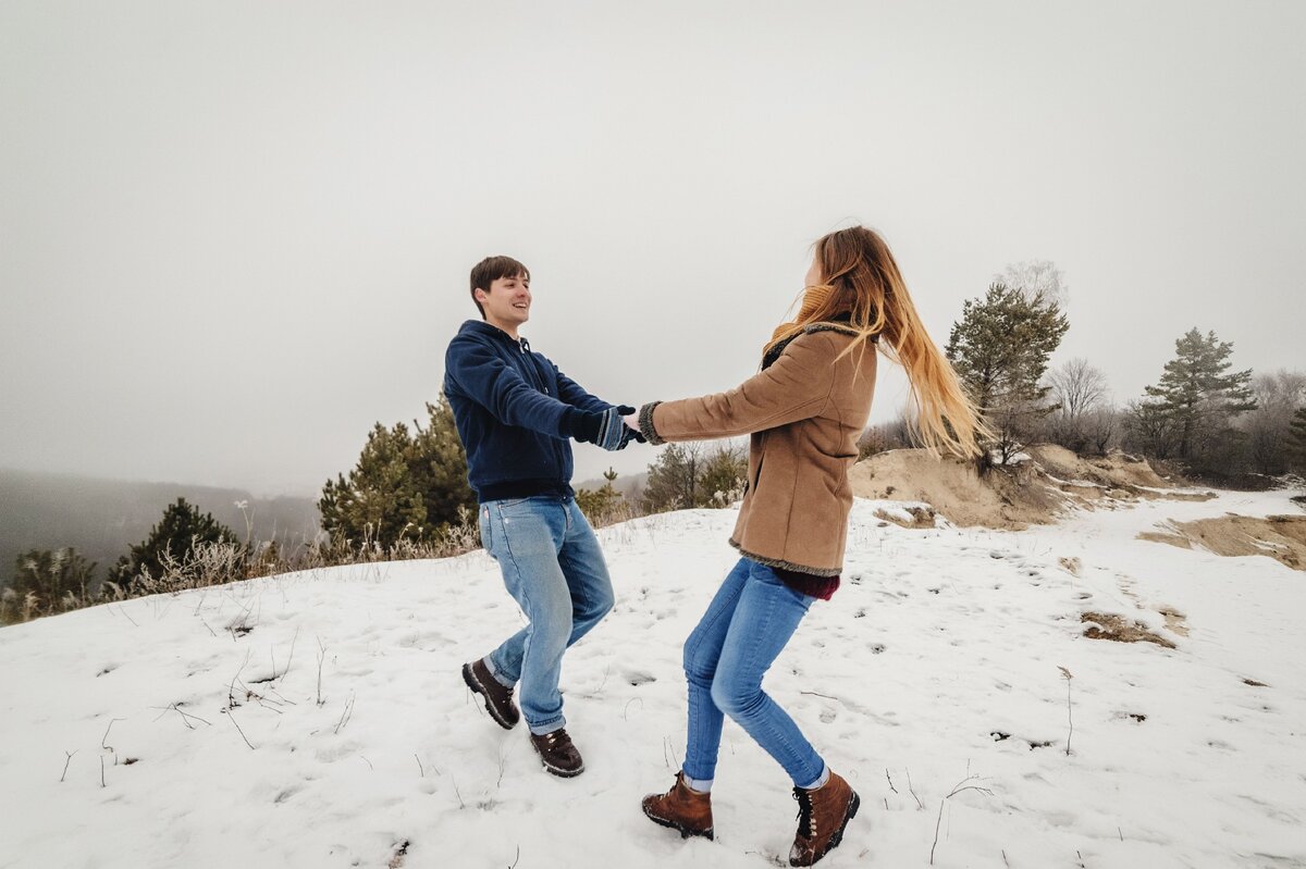 Девушка должна ощущать вашу заботу по отношению к ней.