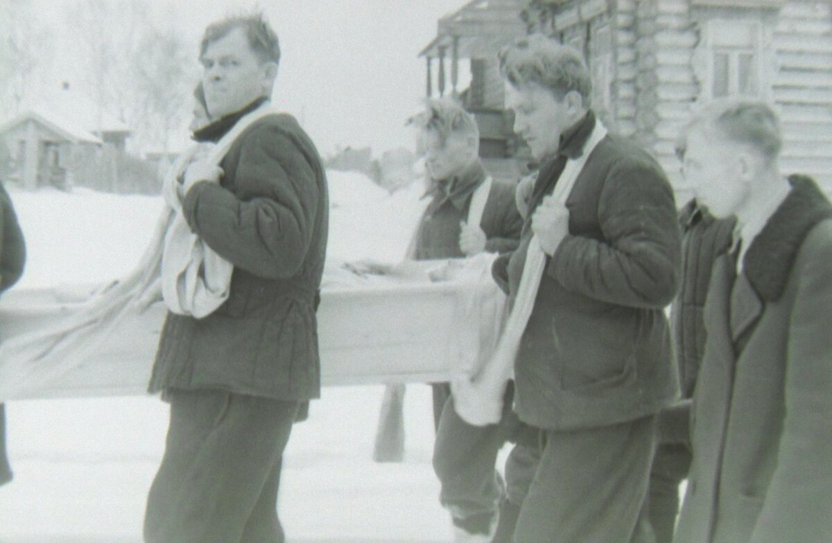 Похороны в деревне. Горьковская область 1961 год. | Архив отца и наша  память. | Дзен