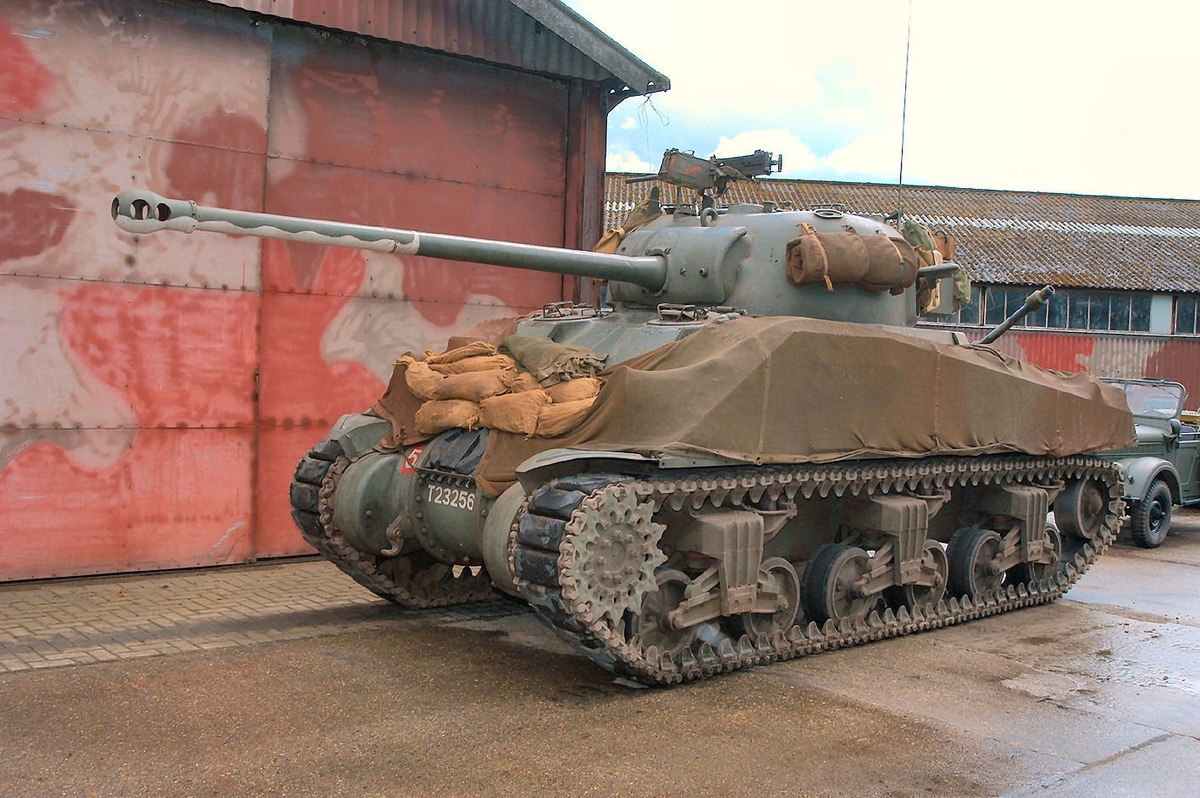 sherman vc firefly.