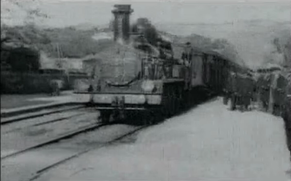 Один из первых кадров фильма.