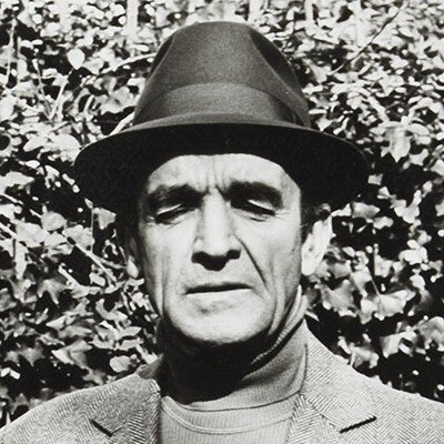 Огюст  Ле Бретон. Источник: https://www.livelib.ru/author/452235/works-ogyust-le-breton