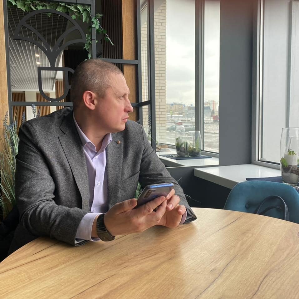 на фото автор статьи Константин Берсенев, руководитель юридического агентства "Советник"