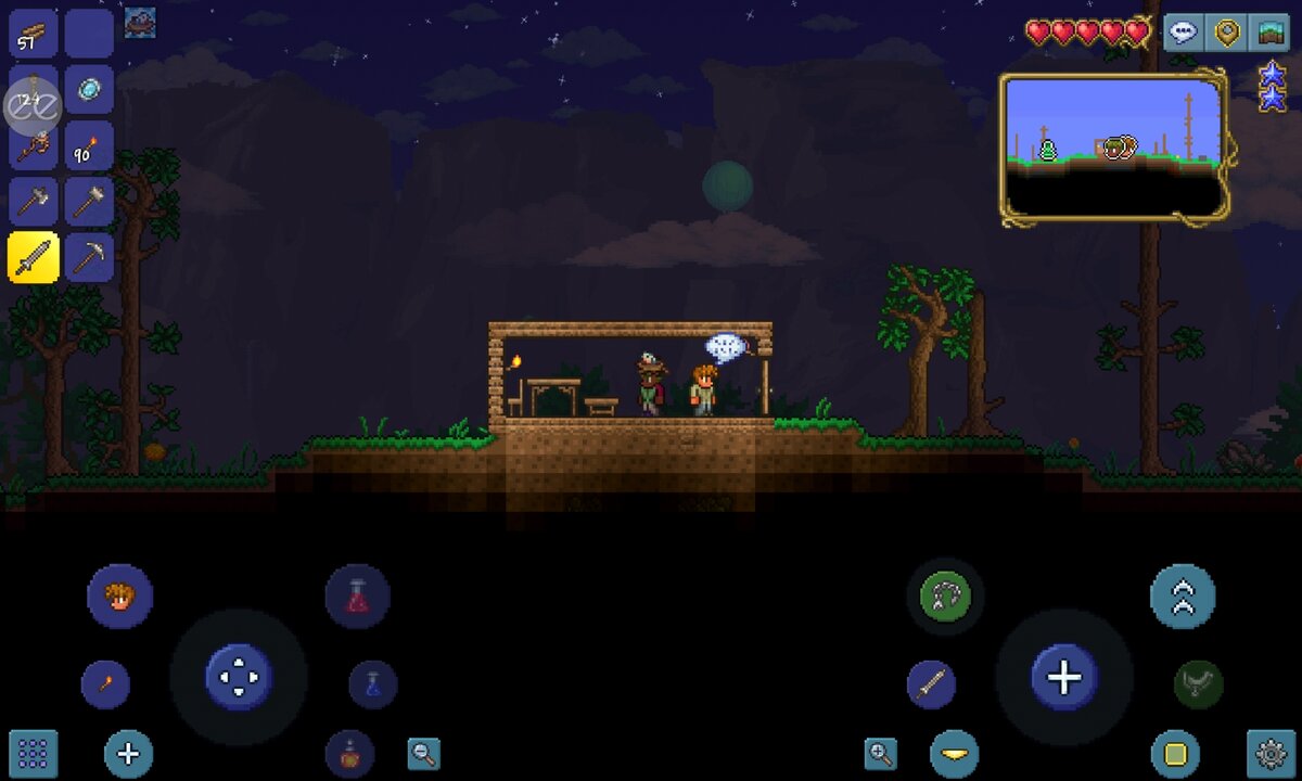 Я начат строить дом. Это легко. Дерево ломается если сломать Нижний блок. Ты сразу получаешь около 20-40 блоков и строишь дом. 