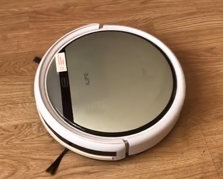 Робот-пылесос iLife V50
