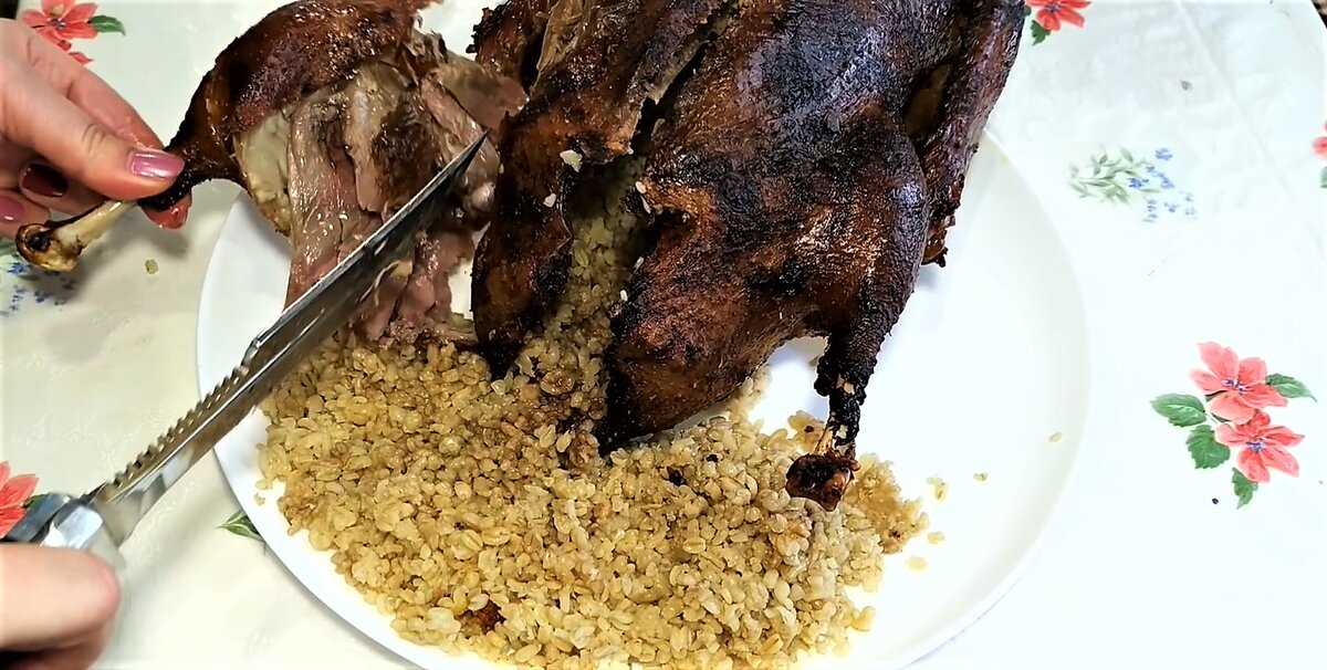 Нежнейшая уточка на праздничный стол! Мясо просто тает во рту!