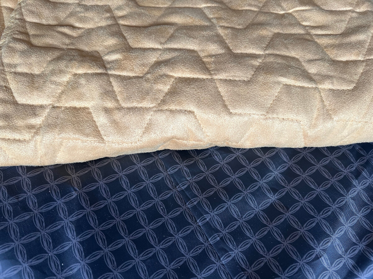 Ткань осталась от пошива дивана