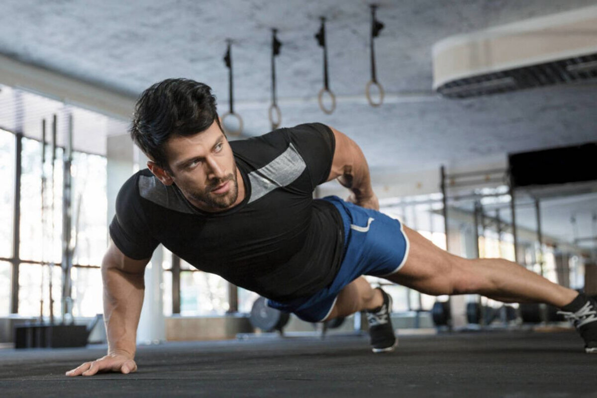 Тренировка с весом собственного тела