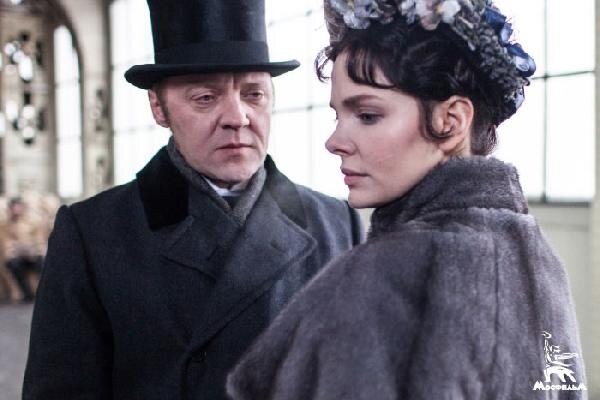 Или как в последнем на данный момент - "Анна Каренина. История Вронского".