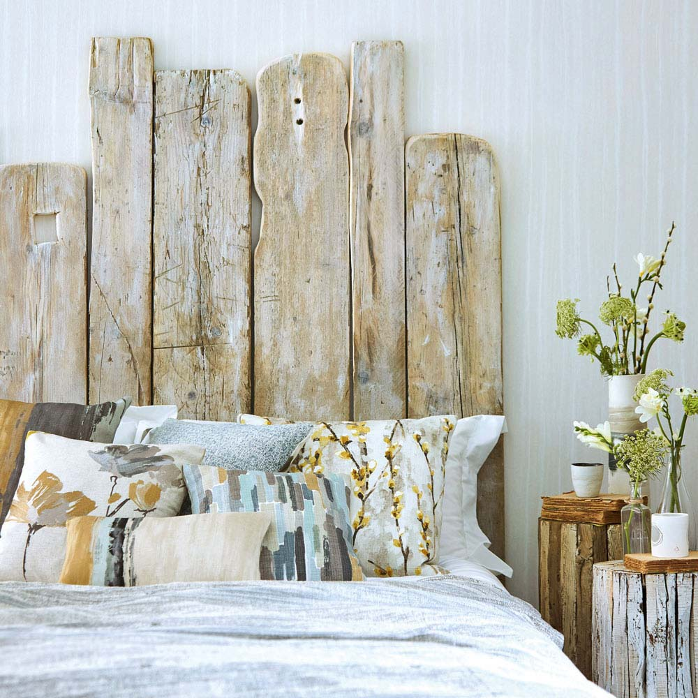 декор из дерева в интерьере. деревянное панно на стену. панно из дощечек на стену. панно из досок. декорирование деревянных досок.