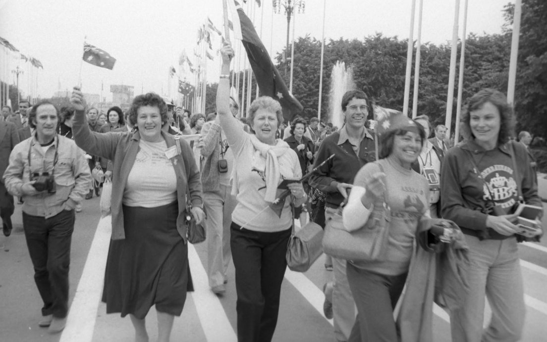 вести 1980 года. вести 1980 года. швейная фабрика маяк нижний новгород. ссср 1980-е фото. 1980-е ссср события.