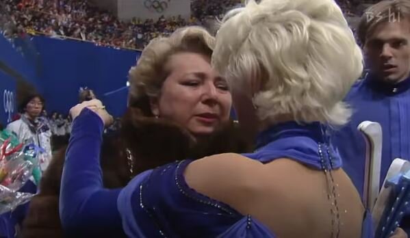 Оксана Грищук и Татьяна Тарасова. Зимние Олимпийские игры 1998. Источник фото: YouTube канал  Mintaka Alnilam