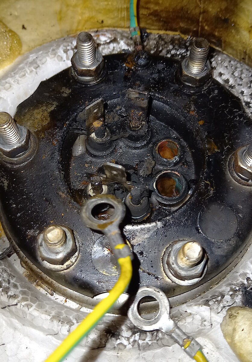 "Подпаленное" основание ТЭНа