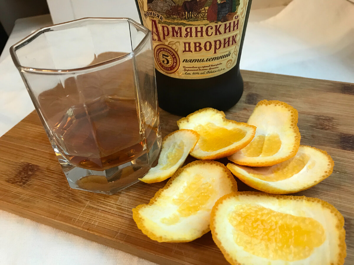 Примерно столько нужно напитка