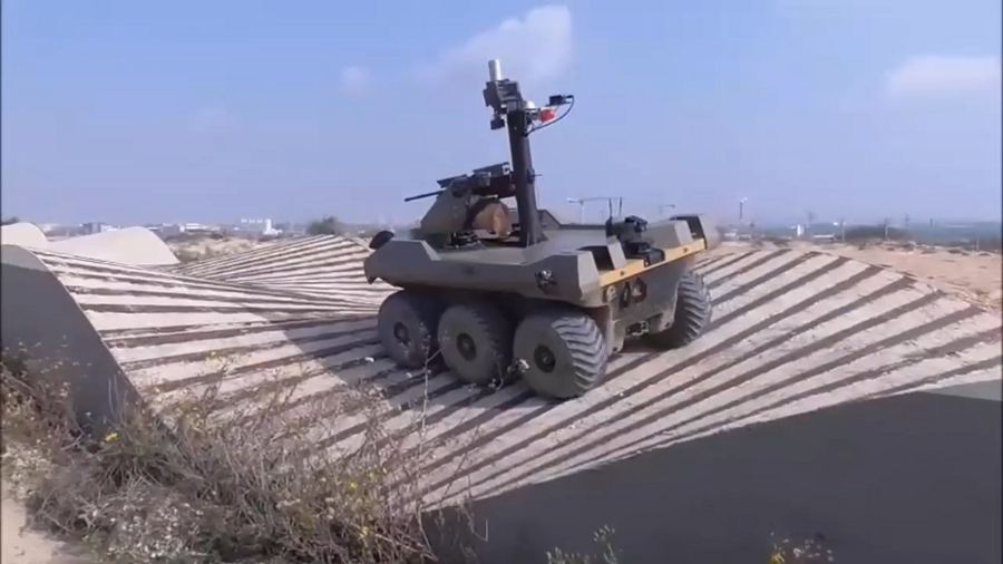 Израильский боевой робот "Ягуар" в секторе Газа - Фото: YOUTUBE.COM