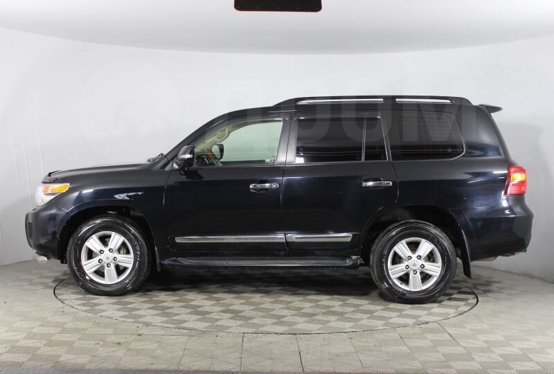 фото из объявления о продаже криминального автомобиля на Дроме