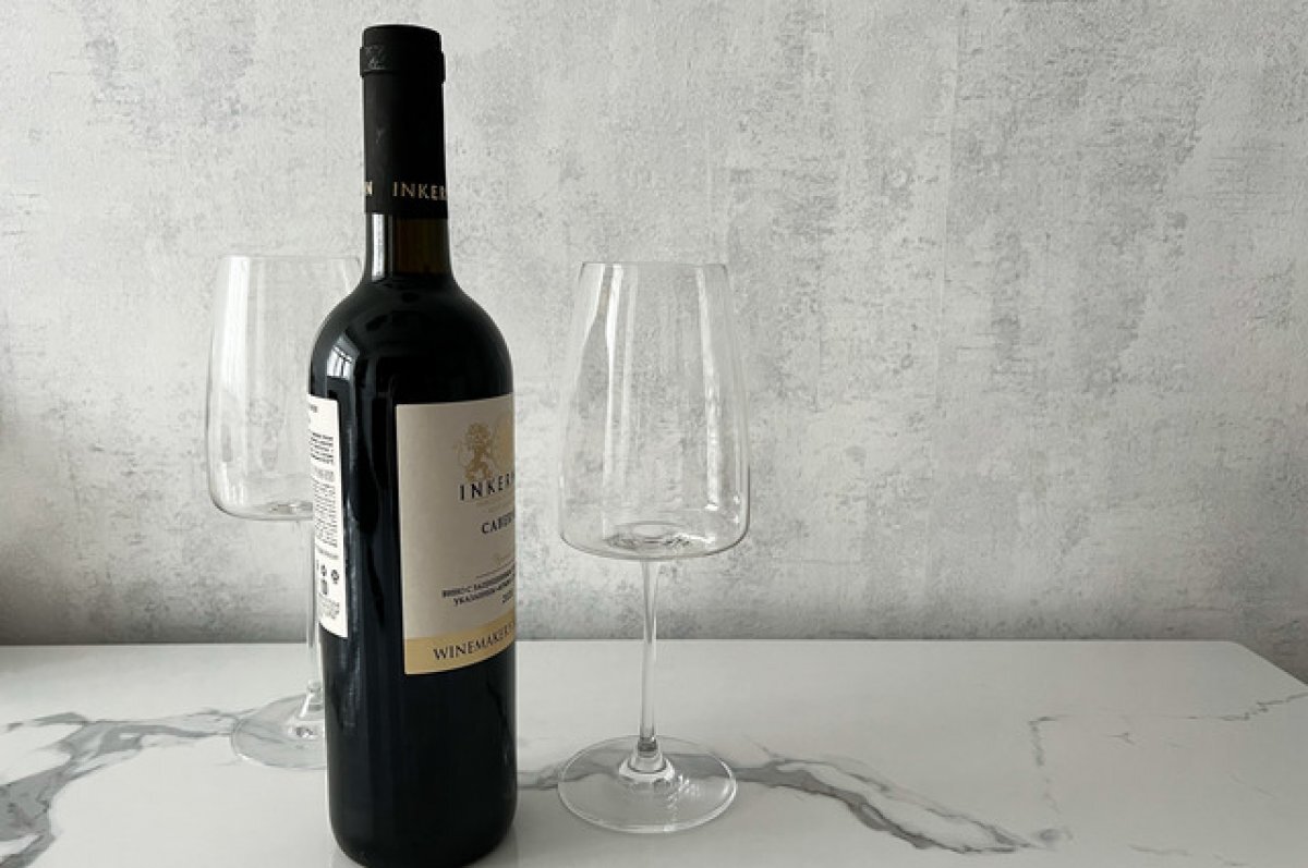    В Казани начали продавать элитное крымское вино.