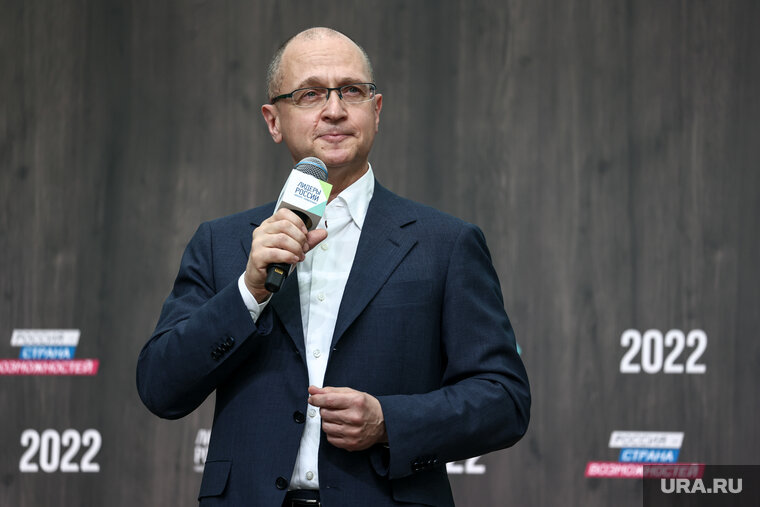    Сергей Кириенко сравнил подвиги молодых россиян с героизмом прадедов