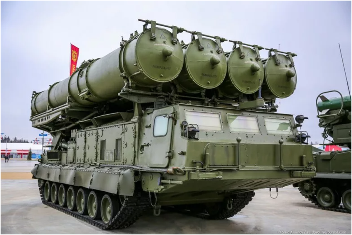 Пуском установок. С 300 вм4. ЗРС С-300в4. Комплекс с 300. С-300 зенитный ракетный комплекс