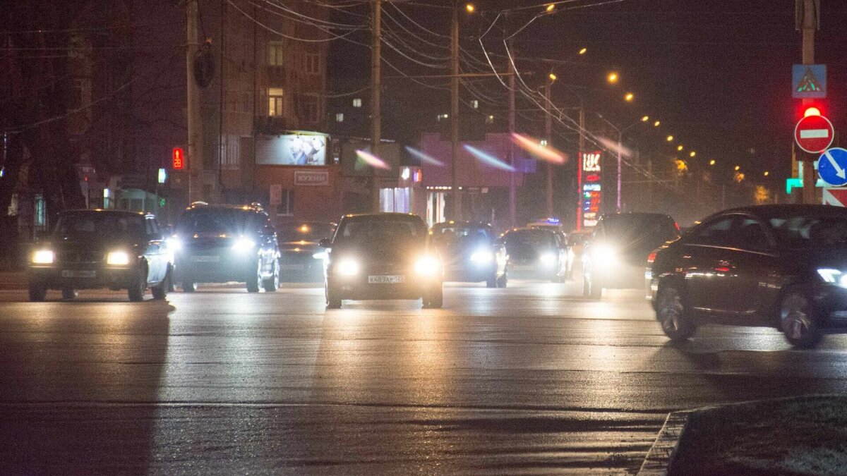     Нижний Новгород снова встал из-за огромных пробок. По сведениям сервиса «Яндекс.Карты», на данный момент заторы оцениваются в девять баллов.