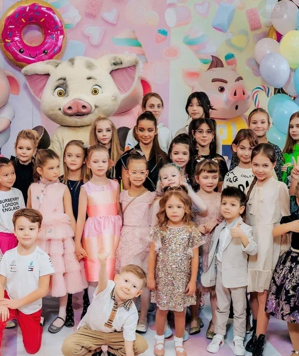 Соцсети Ксении Бородиной