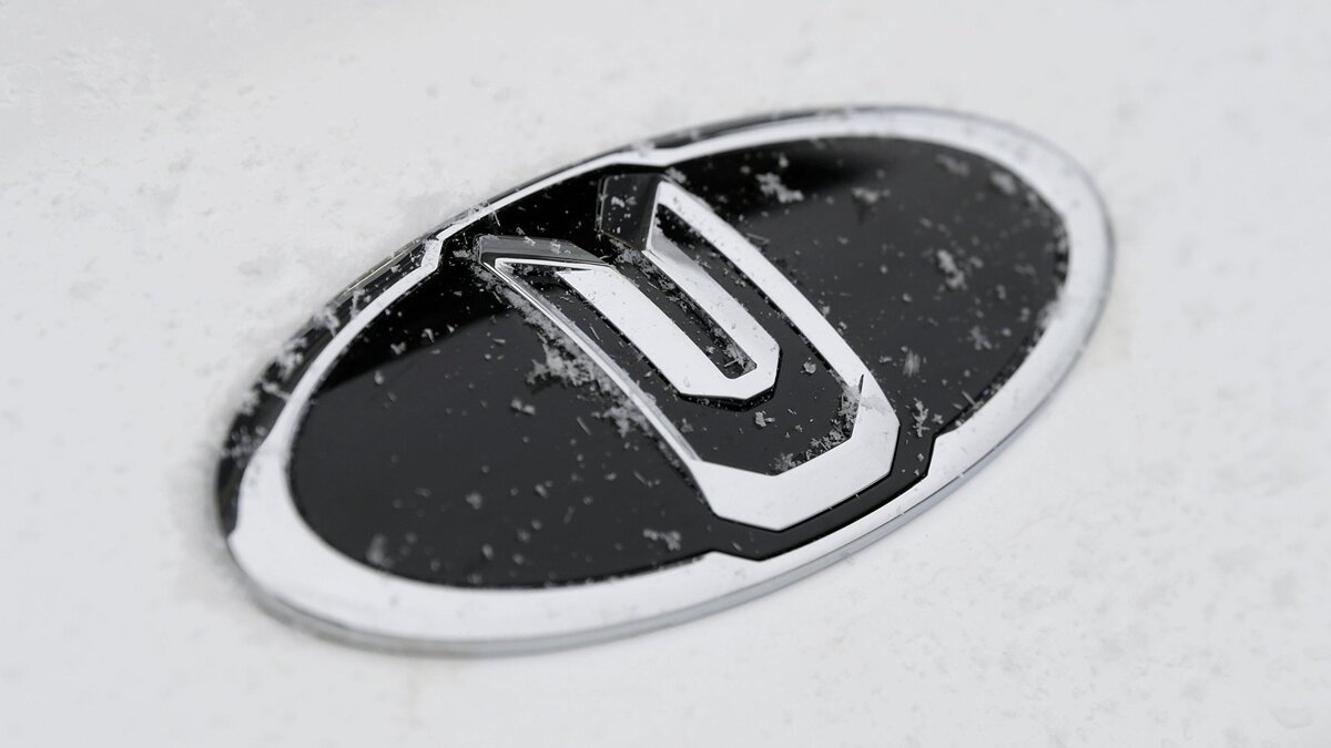    Первые автомобили "Москвич" поступили в розничную продажу© РИА Новости . Алексей Никольский