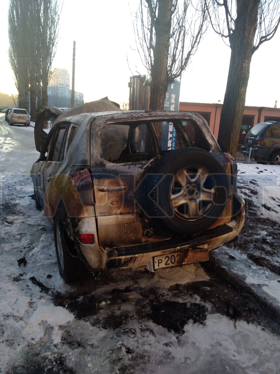 Взрыв и пожар»: воронежцы рассказали о ночном ЧП | Блокнот Воронеж | Дзен