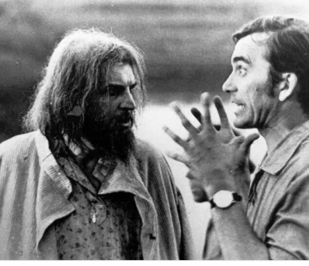 Алексей Петренко с Элемом Климовым на съемочной площадке фильма "Агония"