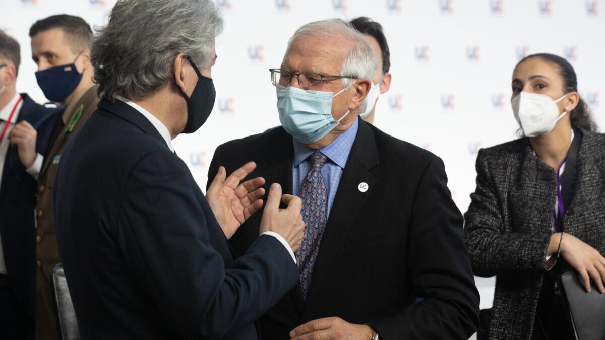 France Diplomatie - MEAE (Википедия)📷
