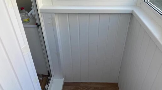 Остекление балкона в П-3 окнами ПВХ, отделка под ключ. Тумба на балконе ...